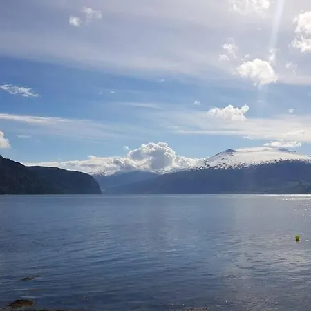 Holiday home Nordfjordcabins Red