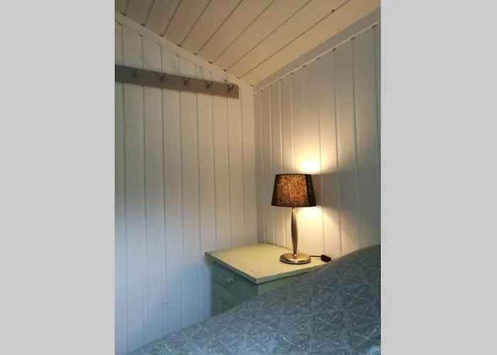Nordfjordcabins Red 度假居 *