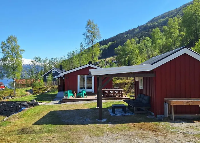 Nordfjordcabins Red Utvik