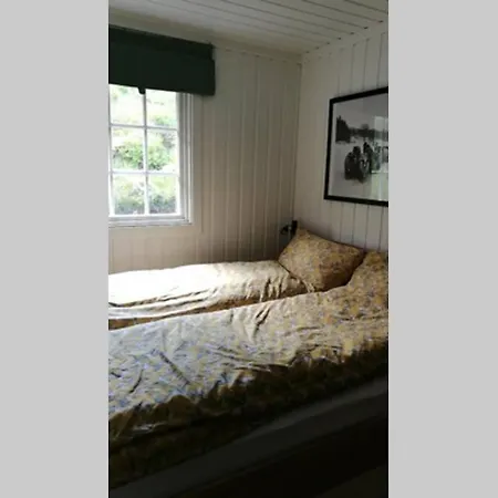 Nordfjordcabins Red Utvik